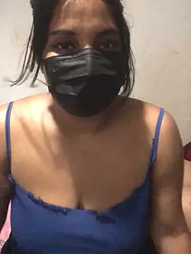 NOORA-GIRL online show from 03/18/25, 07:42