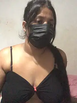 NOORA-GIRL online show from 03/22/25, 03:20