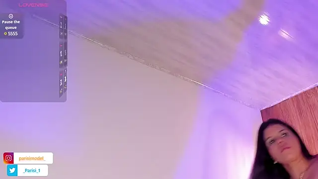 Snapshot of _PARISI_ chatting on 03/18/25, 09:43 PARISI online show from 03/18/25, 09:43