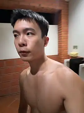 Snapshot of ericsex_tw chatting on 09/27/25, 02:44 ericsex tw online show from 09/27/25, 02:44