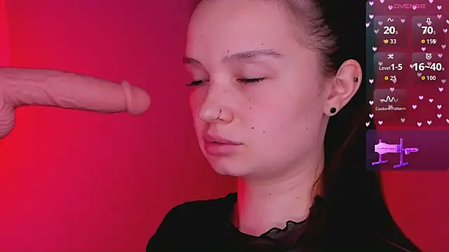 bitchpeace  online show from 04/16/26, 03:46