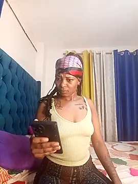 Licia harvin online show from 11/12/25, 03:45