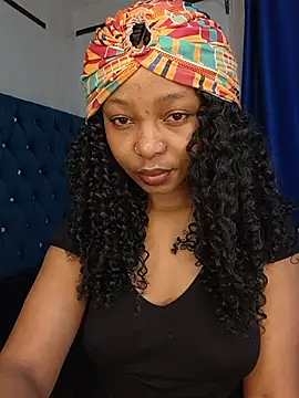 Licia harvin online show from 06/17/26, 09:12
