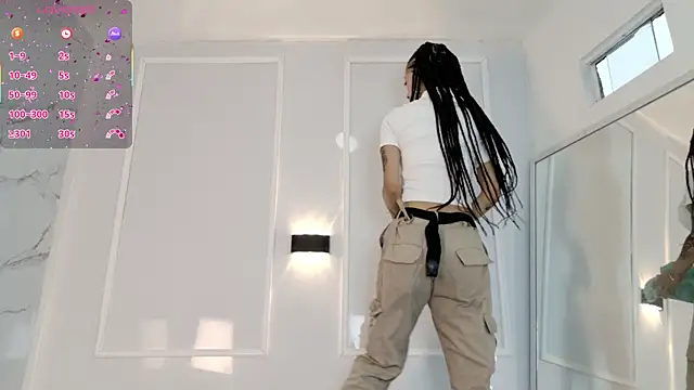 zorravioletta1 online show from 03/24/26, 11:48