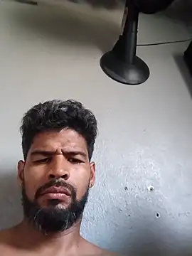 leogomesplus 69 online show from 10/23/25, 04:28