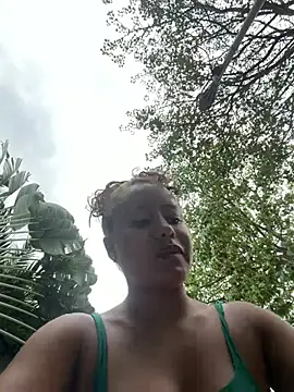 Snapshot of Marie_Rose chatting on 08/07/26, 02:41 Marie Rose online show from 08/07/26, 02:41