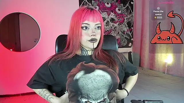 Snapshot of LilithMadness chatting on 02/22/25, 03:56 LilithMadness online show from 02/22/25, 03:56