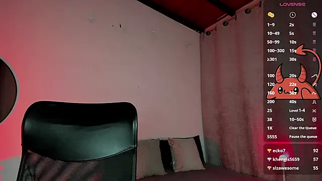 Snapshot of LilithMadness chatting on 03/09/25, 09:46 LilithMadness online show from 03/09/25, 09:46