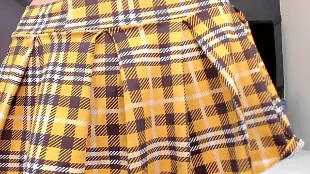 emily mooon online show from 12/16/25, 09:31