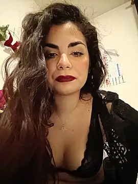 Saturnia Yvonne online show from 01/04/25, 11:38