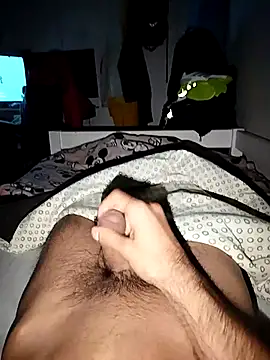 Snapshot of Edulixe_15 chatting on 11/04/25, 12:43 Edulixe 15 online show from 11/04/25, 12:43