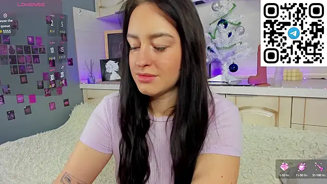 Snapshot of Kruela_Eva chatting on 01/15/25, 12:19 Kruela Eva online show from 01/15/25, 12:19