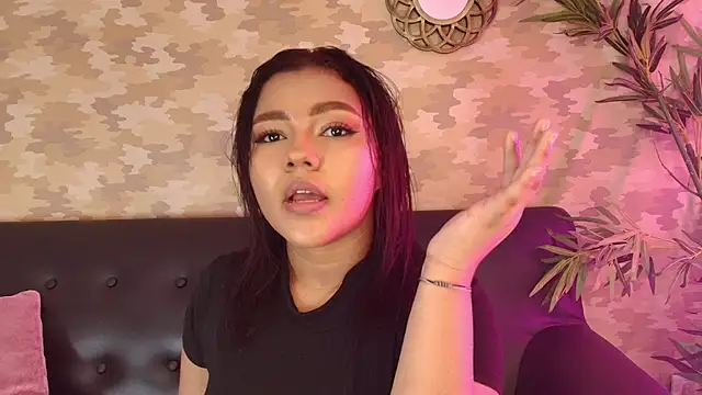 cherry chel online show from 01/19/25, 04:36