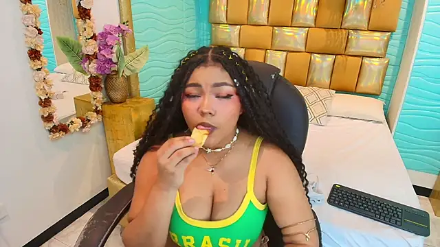 cherry chel online show from 02/24/26, 08:18