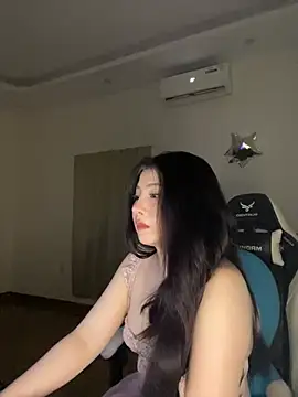 Snapshot of MiMi_0293 chatting on 06/08/26, 03:23 MiMi 0293 online show from 06/08/26, 03:23