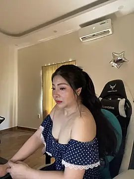 Snapshot of MiMi_0293 chatting on 06/24/26, 03:38 MiMi 0293 online show from 06/24/26, 03:38