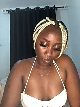 Snapshot of Lola_kims chatting on 02/16/25, 01:58 Lola kims online show from 02/16/25, 01:58