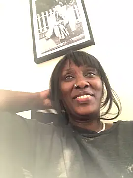 Snapshot of Lola_kims chatting on 09/30/25, 07:46 Lola kims online show from 09/30/25, 07:46