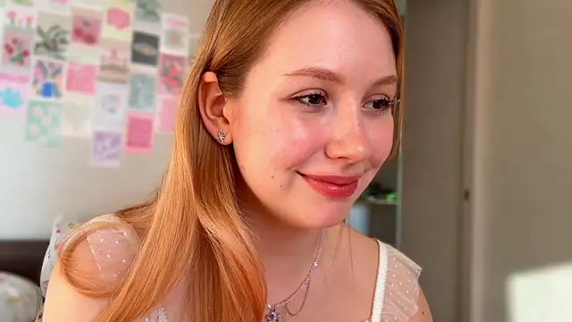 HoneyAudrey online show from 03/26/26, 02:39