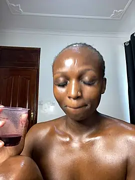 Curvixx online show from 02/19/26, 12:12