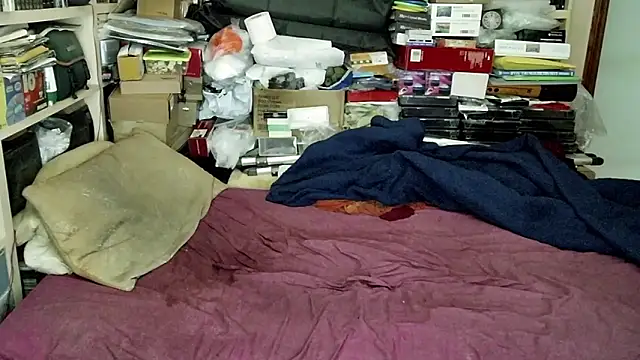 hadeszeuss2 online show from 01/16/25, 05:44