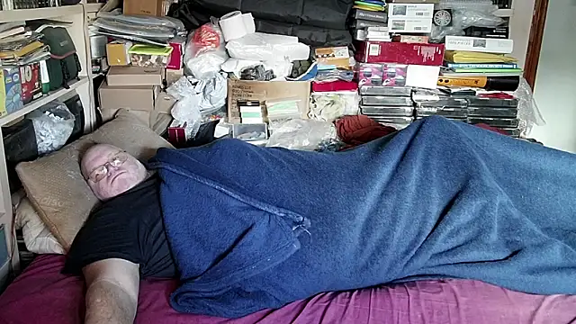 hadeszeuss2 online show from 01/18/25, 03:05