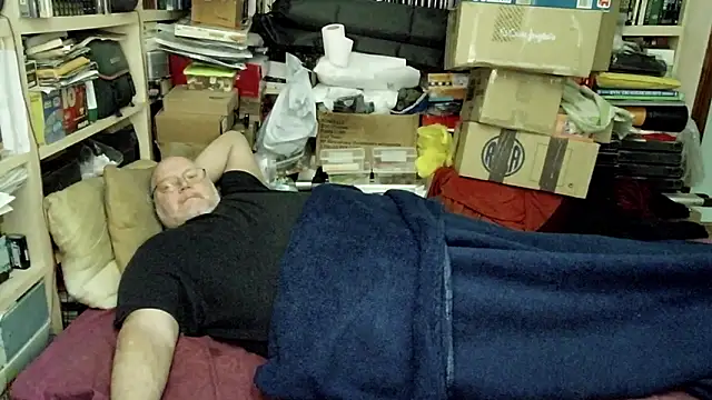 hadeszeuss2 online show from 02/05/25, 06:04