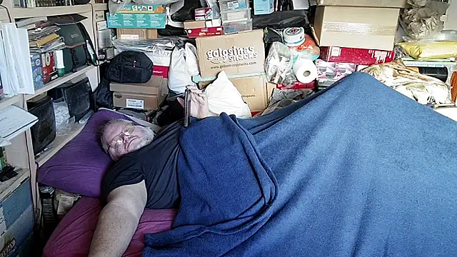 hadeszeuss2 online show from 12/03/25, 03:21