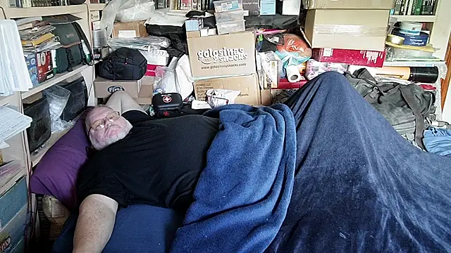 hadeszeuss2 online show from 03/22/26, 02:31