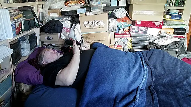 hadeszeuss2 online show from 03/31/26, 02:06