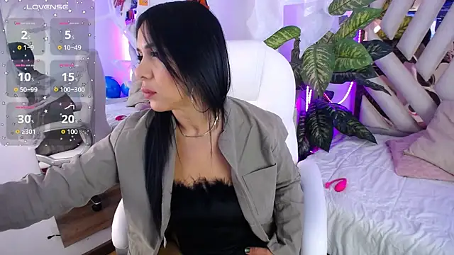 Camille jhonson online show from 10/15/25, 10:04