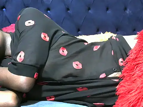 Creamy dolly online show from 01/17/26, 09:47