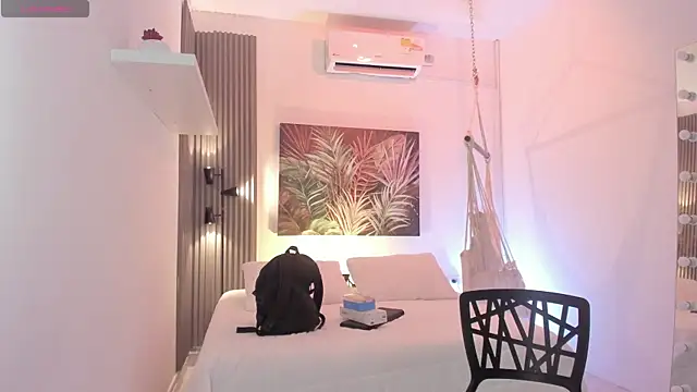 emma alice  online show from 12/03/25, 10:13