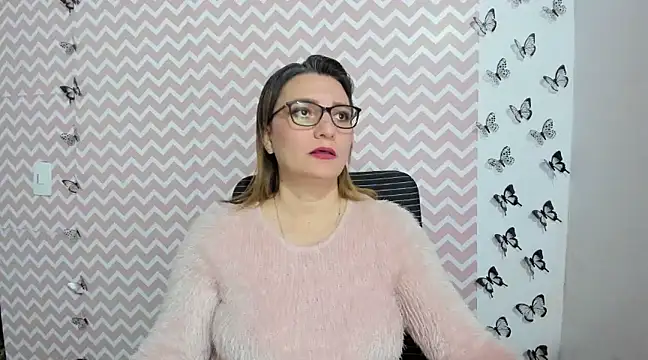 Amie Adams82  online show from 01/15/25, 06:08