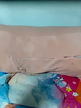 Snapshot of misu09 chatting on 09/21/25, 02:35 misu09 online show from 09/21/25, 02:35