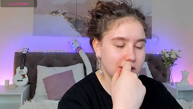 Ariella Sol online show from 01/21/25, 07:15