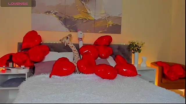 Ariella Sol online show from 02/13/25, 01:08