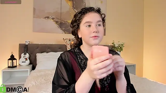 Ariella Sol online show from 10/18/25, 01:08