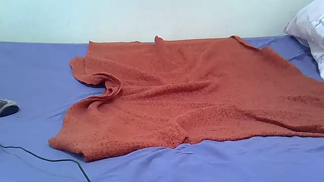 pretty brina online show from 04/05/26, 01:19