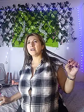 any mour online show from 04/08/26, 05:02