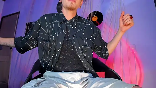 MrShaggy online show from 01/24/25, 09:37