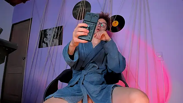 MrShaggy online show from 02/03/25, 09:52