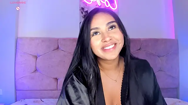 Cameliaa Smiith online show from 03/01/25, 10:24