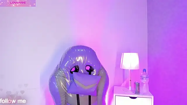 Cameliaa Smiith online show from 12/14/25, 02:50