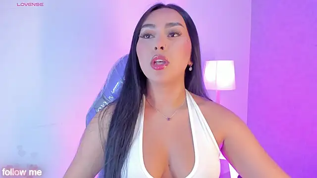 Cameliaa Smiith online show from 02/06/26, 03:22