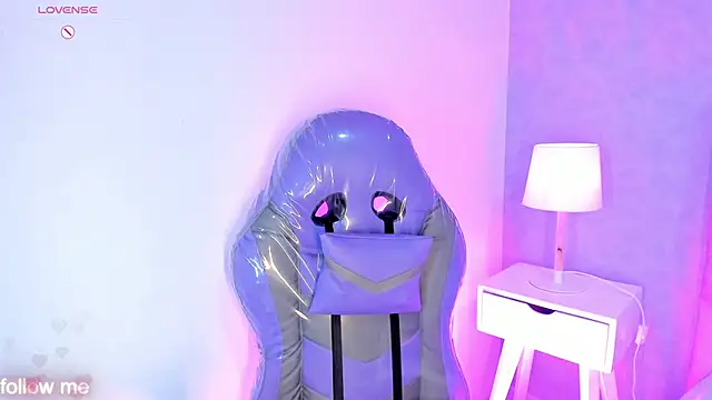 Cameliaa Smiith online show from 04/09/26, 06:19