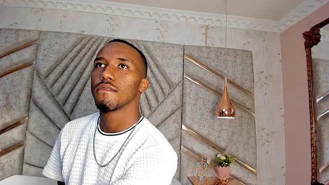 Snapshot of JamesParck chatting on 01/16/25, 03:13 JamesParck online show from 01/16/25, 03:13