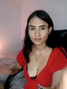 Snapshot of keelly_richaardson1 chatting on 12/11/24, 12:44 keelly richaardson1 online show from 12/11/24, 12:44