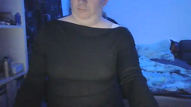 ShyBoy1982 online show from 05/16/26, 09:13