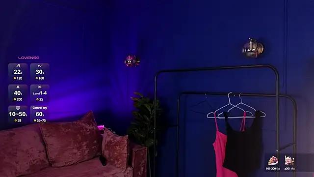 Snapshot of Diana_mysteryx chatting on 03/12/25, 01:14 Diana mysteryx online show from 03/12/25, 01:14